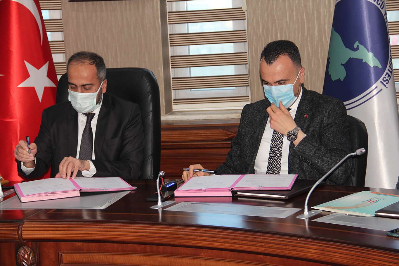 Van YYÜ ve DAKA arasında "Ben girişimciyim" protokolü imzalandı Van YYÜ ve DAKA arasında "Ben girişimciyim" protokolü imzalandı